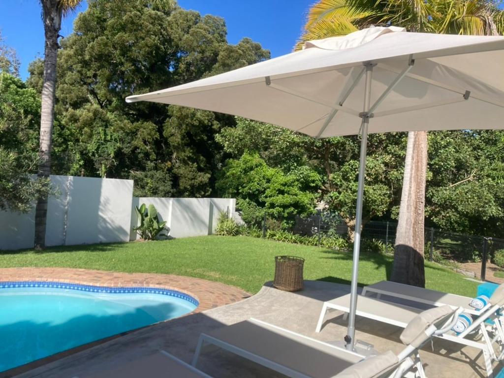 Tonquani - Knysna Hotel ภายนอก รูปภาพ
